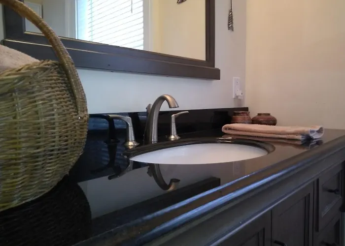 The Tiskilwa Bed & Breakfast 3*